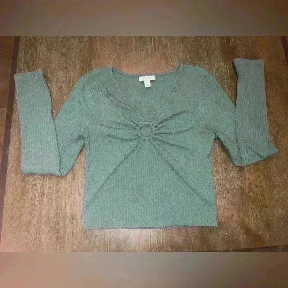 Topshop Green Ribbed O-ring Long Sleeve Crop Top